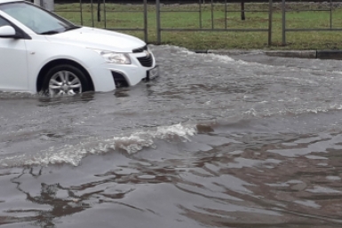 Вода на дороге Лата Людмила