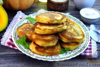 Лёгкие, румяные, пышные тыквенные оладьи на кефире. Тают во рту. Необычно и просто russianfood.com