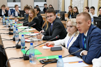 Набор в &quotШколу молодого парламентария&quot открыли в Забайкалье пресс-службы Заксобрания Забайкалья