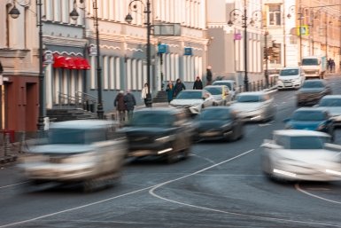 Машина, дорога Илья Аверьянов, ИА PrimaMedia.ru