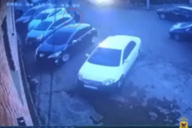 Угон автомобиля кадр из видео