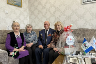 В Иркутской области ветеранов навещают с &quotкорзинами дружбы&quot со всей страны Пресс-служба облправительства