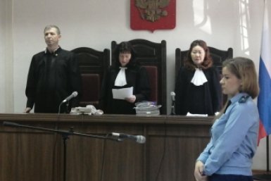 Суд внёс изменения в приговор в деле о "танцующем мосте" в Приисковой, но не изменил его