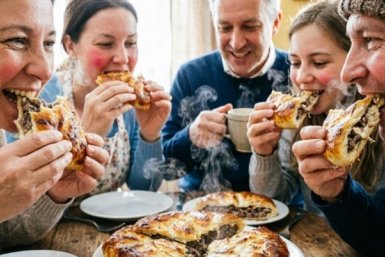 Хрустящие и сочные беляши с мясом — рецепт из советских столовых, который легко повторить дома