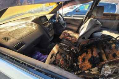 Сгоревший автомобиль ГУ МЧС по Забайкалью