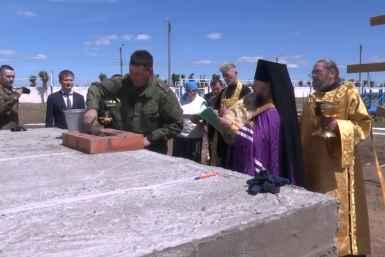 Камень будущего храма Александра Невского заложили в Борзе в День России
