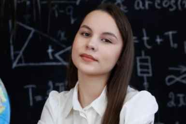 Выпускница лицея ЗабГУ сдала ЕГЭ по истории на 100 баллов ЗабГУ