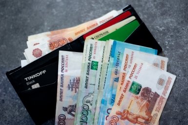 Экономист предупредила о главной ошибке россиян при семейных переводах