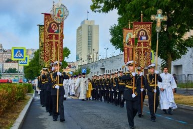 Крестный ход Осипчук Д. В., ИА PrimaMedia.ru
