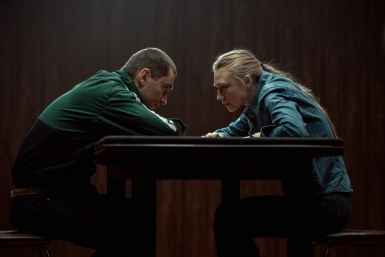 Кадр из сериала Отпечатки (18+)