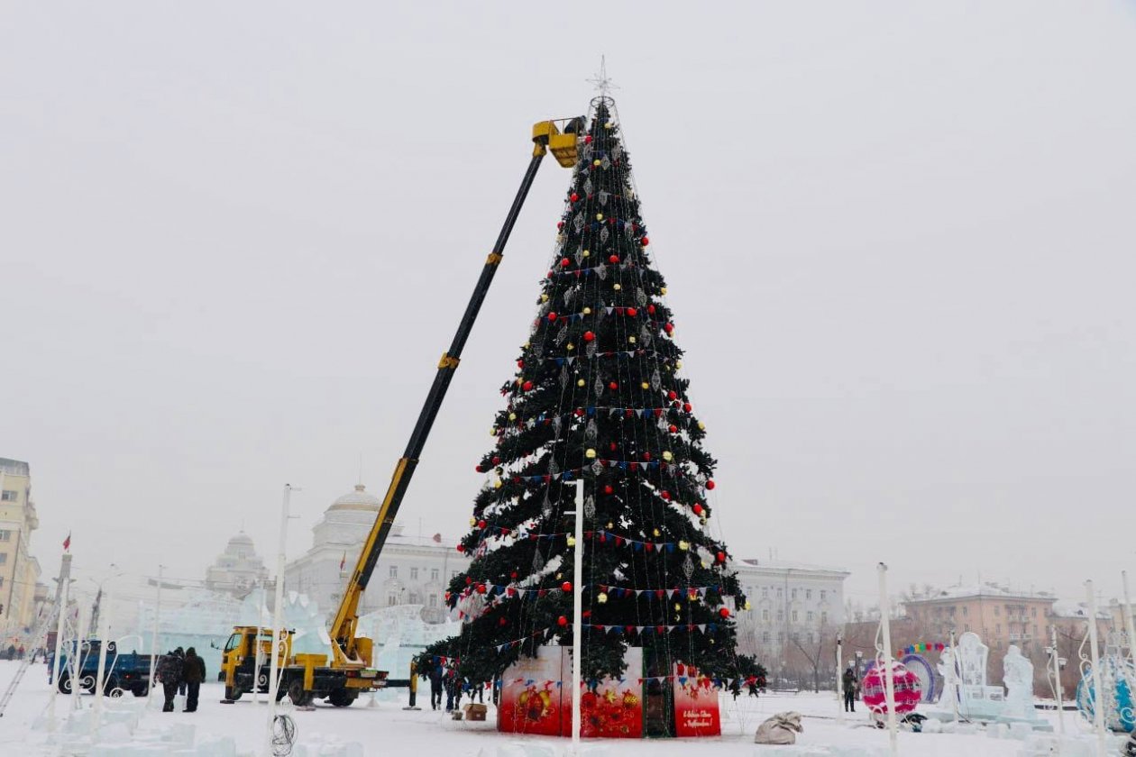 Демонтаж Ёлки тг-канал (18+) мэрии