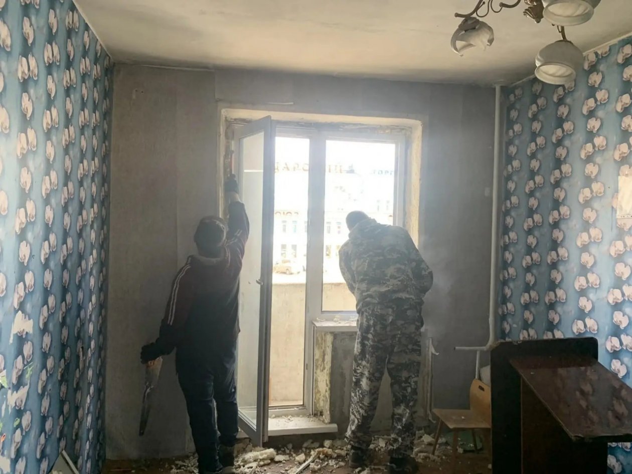 Демонтаж окон канал в МАХ (6+) Гордумы Читы