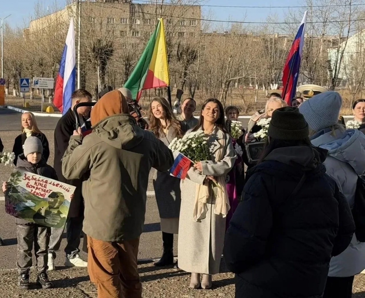 Кадр со съёмок канал Забайкальского государственного театра кукол в МАХ (12+)
