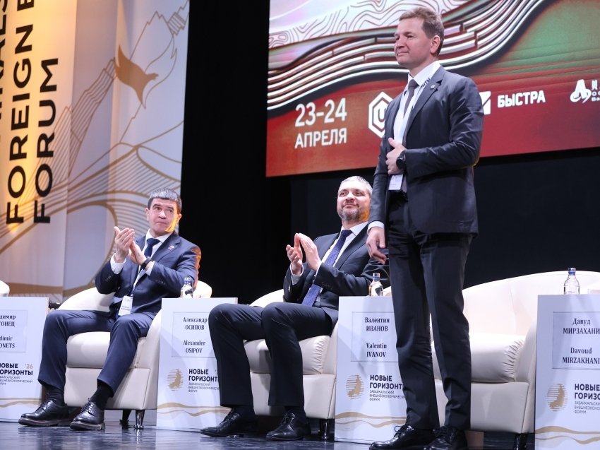 Замминистра транспорта России Валентин Иванов правительства Забайкалья