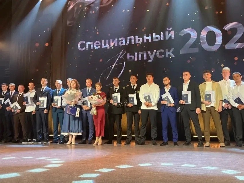 630 выпускников Забайкальского горного колледжа получили дипломы в 2026 году правительство Забайкалья