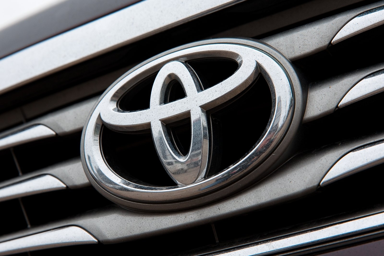 Значок Toyota Илья Аверьянов, ИА PrimaMedia